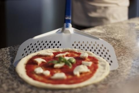 Pizzaschaufel 33 x 33 cm, GiMetal Azzura - perforiert - premium