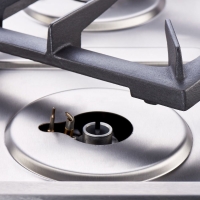 Stalgast Gas-Kochfeld mit 4 Brennern (2x5 + 2x7) als Tischgerät, Serie 700ND