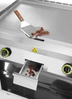 Gasgrillplatte, glatt, mit auf 3 Seiten geschlossenem Unterschrank, HENDI, Kitchen Line, 10kW, 800x700x(H)900mm