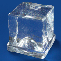 Vollwürfel Eiswürfelbereiter - 152 kg/Tag, wassergekühlt, 65 kg Vorrat, Brema / Diamond